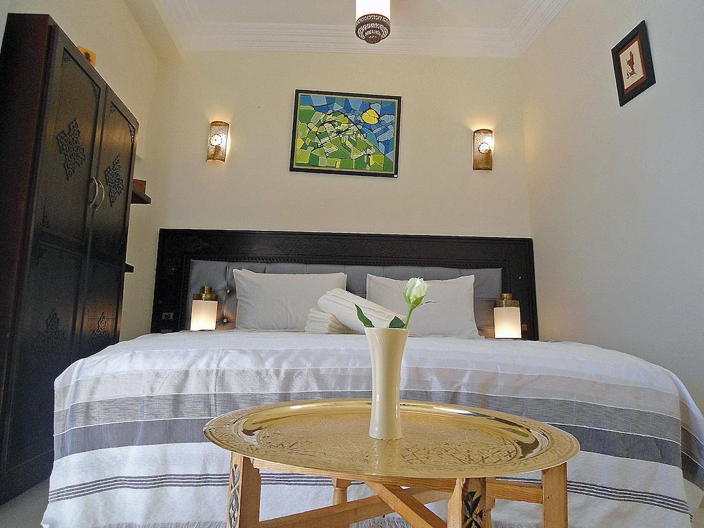 Hotel Riad Ben Atar Essaouira Kamer foto