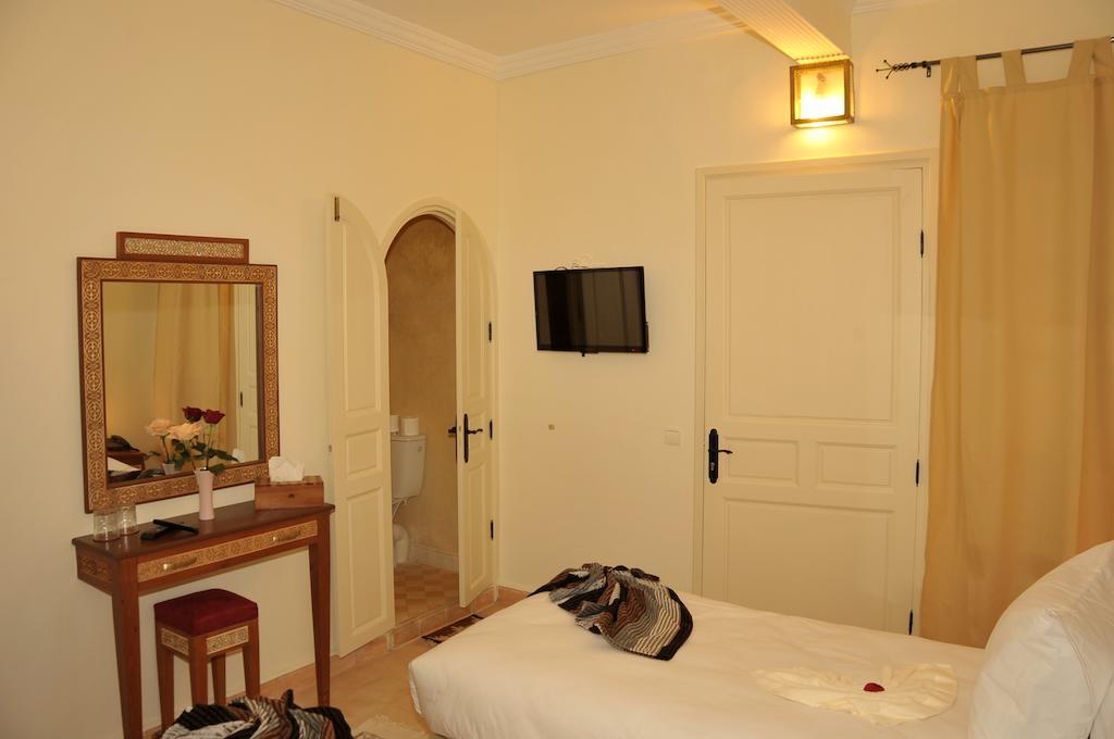 Hotel Riad Ben Atar Essaouira Kamer foto