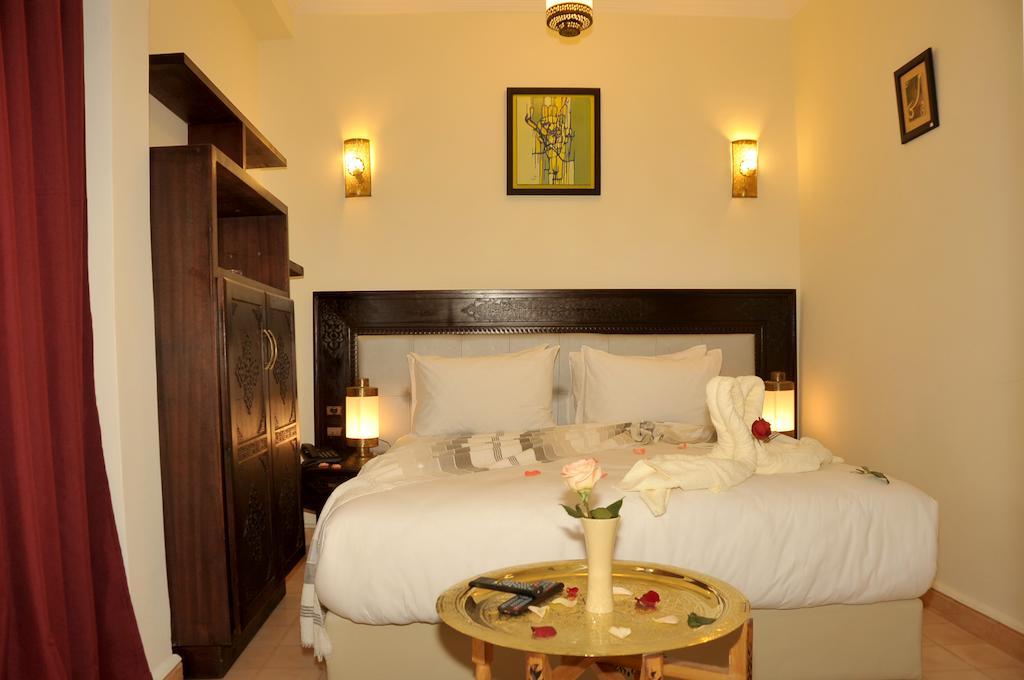 Hotel Riad Ben Atar Essaouira Buitenkant foto